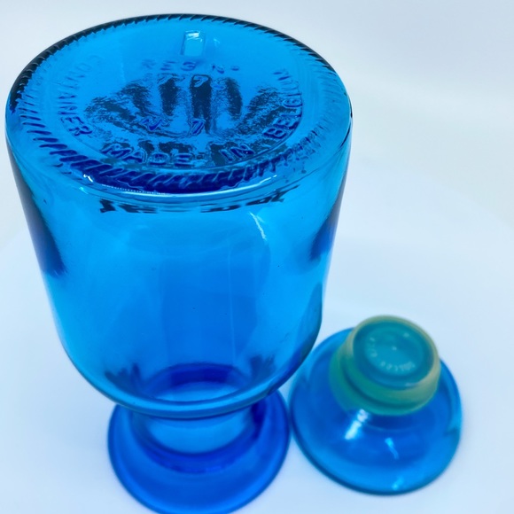 Vintage Belgium Turquoise Vio-Bec Apothecary Jar Gold Lettering 6” Lid - Picture 11 of 12